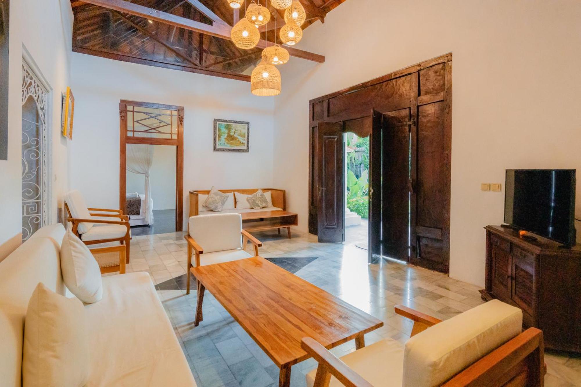 Villa Etnik Seminyak Extérieur photo